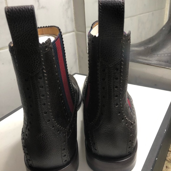 Gucci Leather Boots with Web - Picture 4 of 11